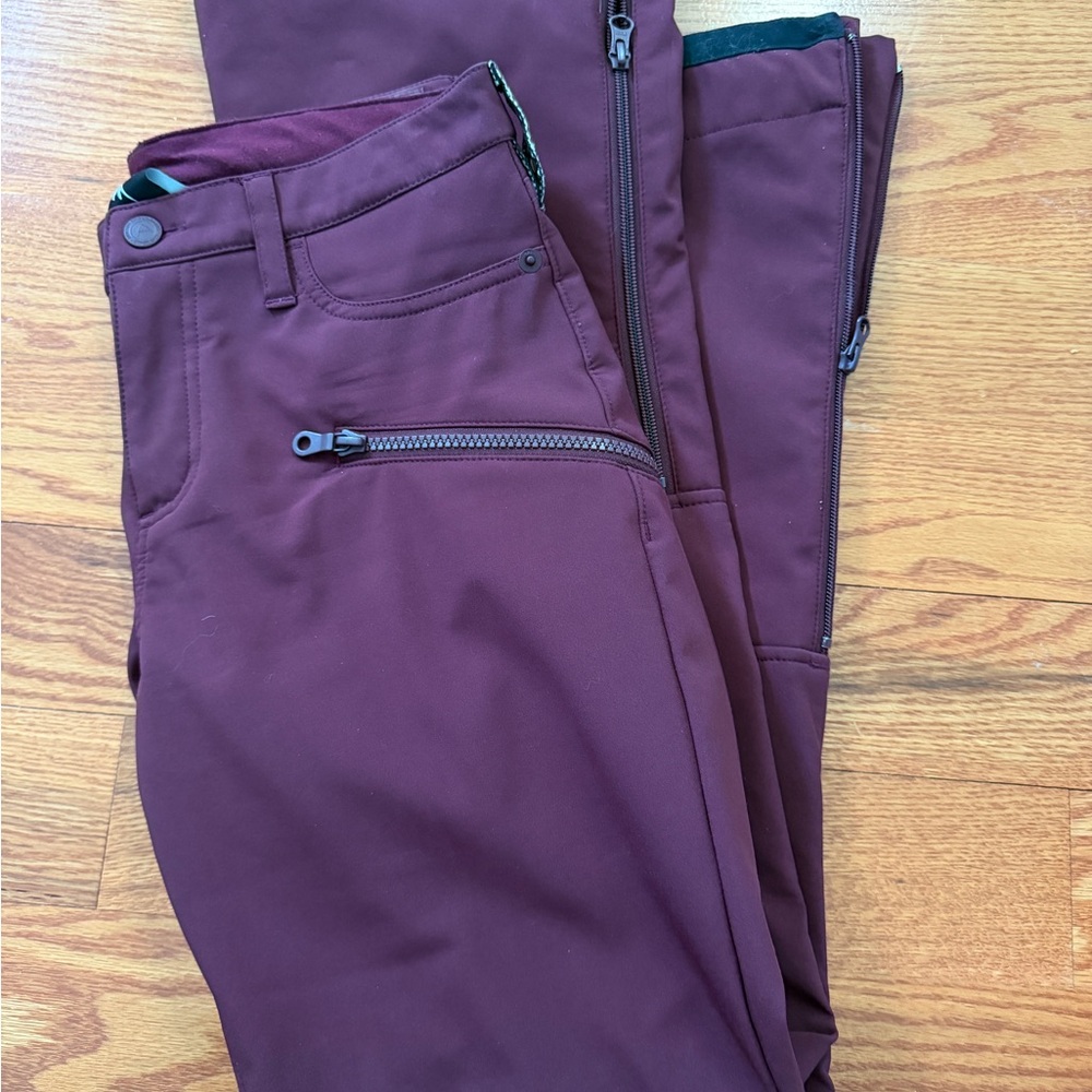 Burton Burgundy Ski Pants with Zipper Pockets